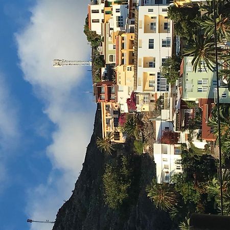 Apartamentos Dominguez Calera Екстер'єр фото