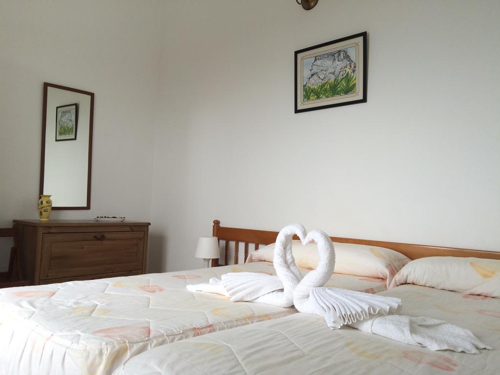 Apartamentos Dominguez Calera Номер фото